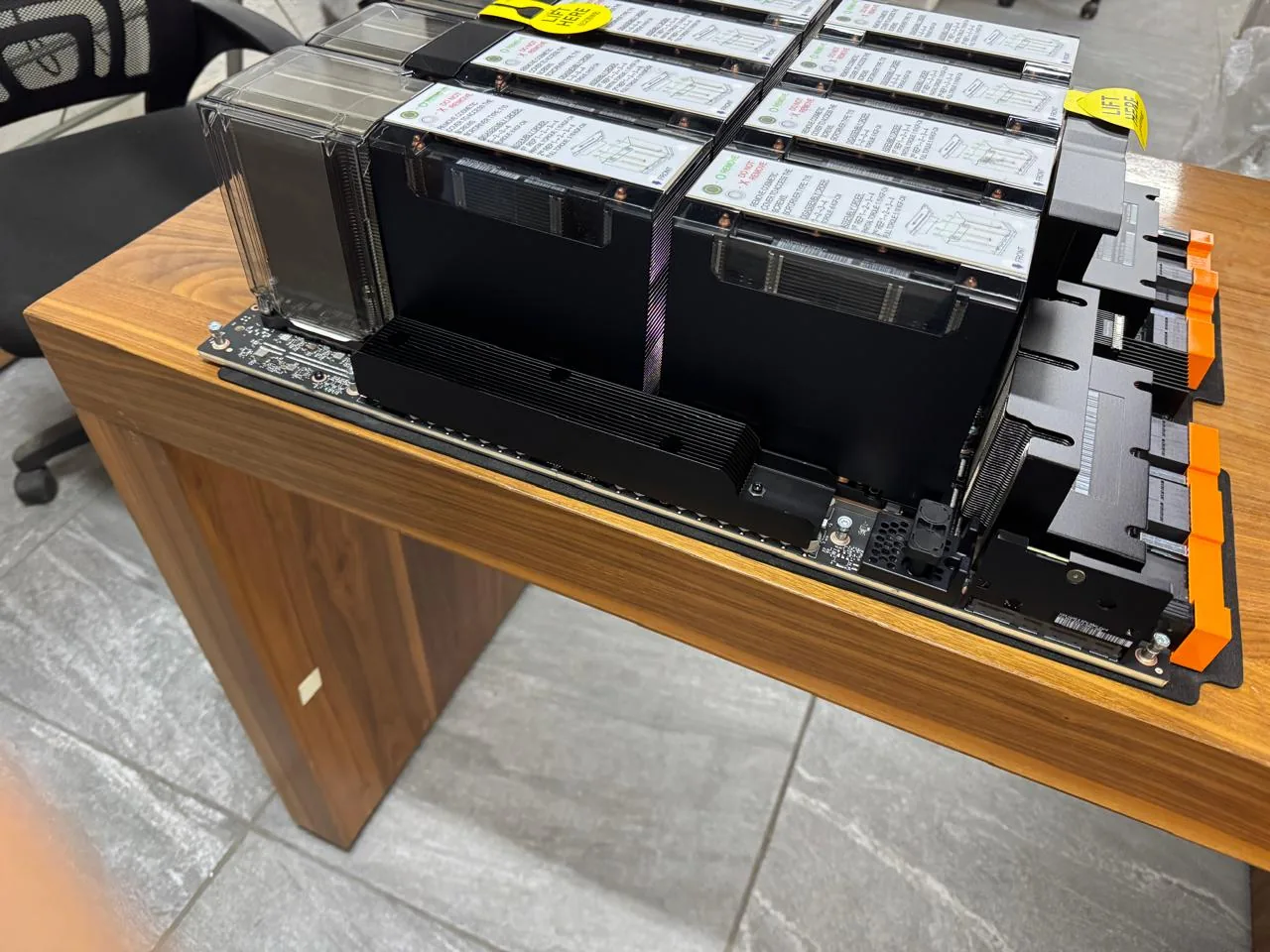 Nvidia GPU 8x H100 SXM5 80Gb Baseboard